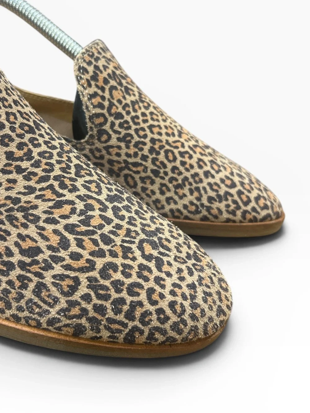 LUCKY BRAND Cahill Leopard Print Loafers Flats Size 8